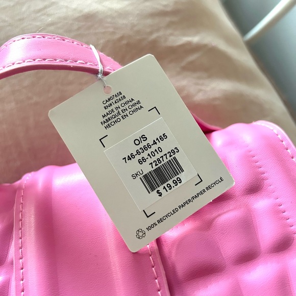 Pink Purse - Picture 3 of 3